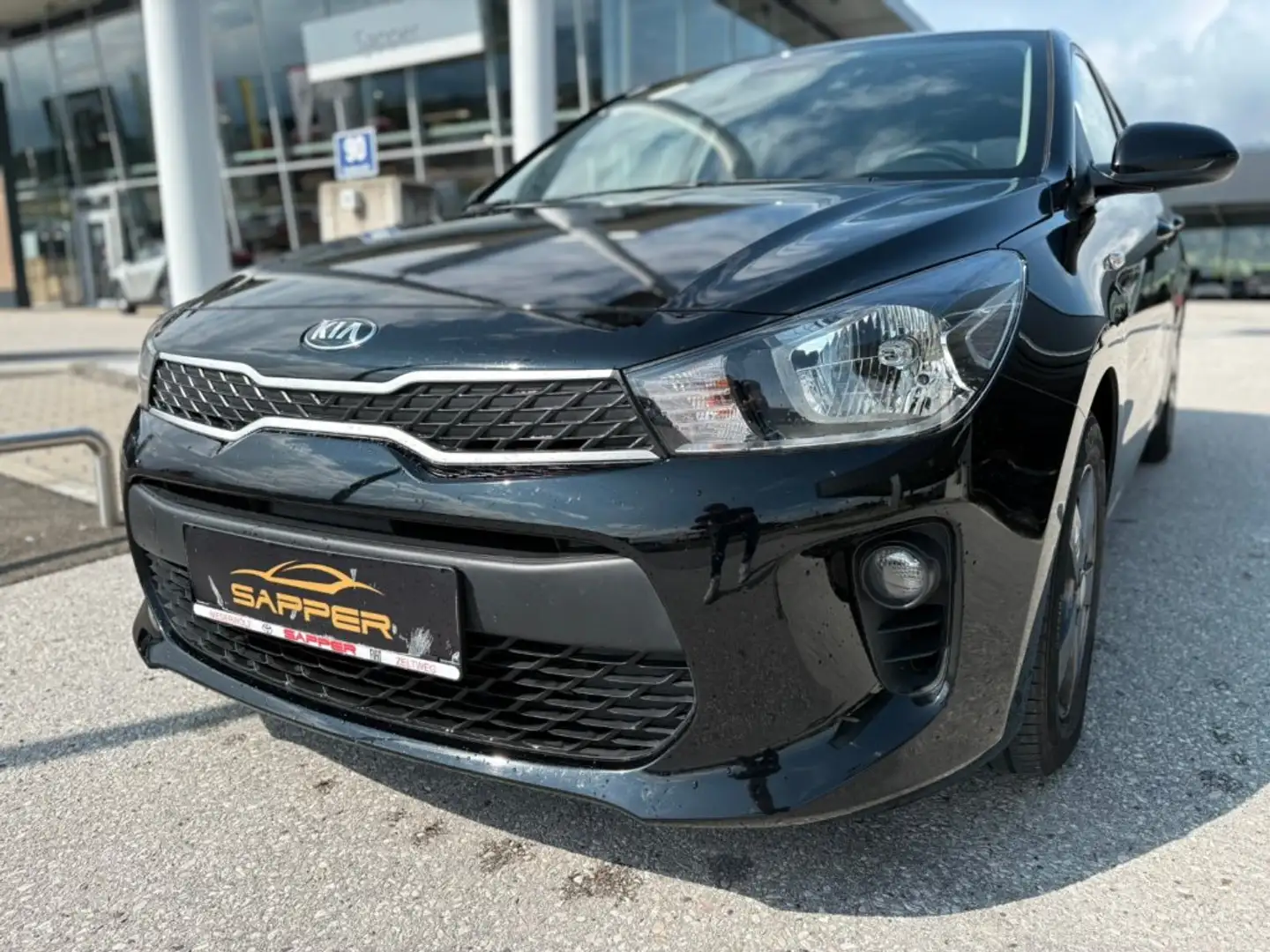 Kia Rio Titan Noir - 2