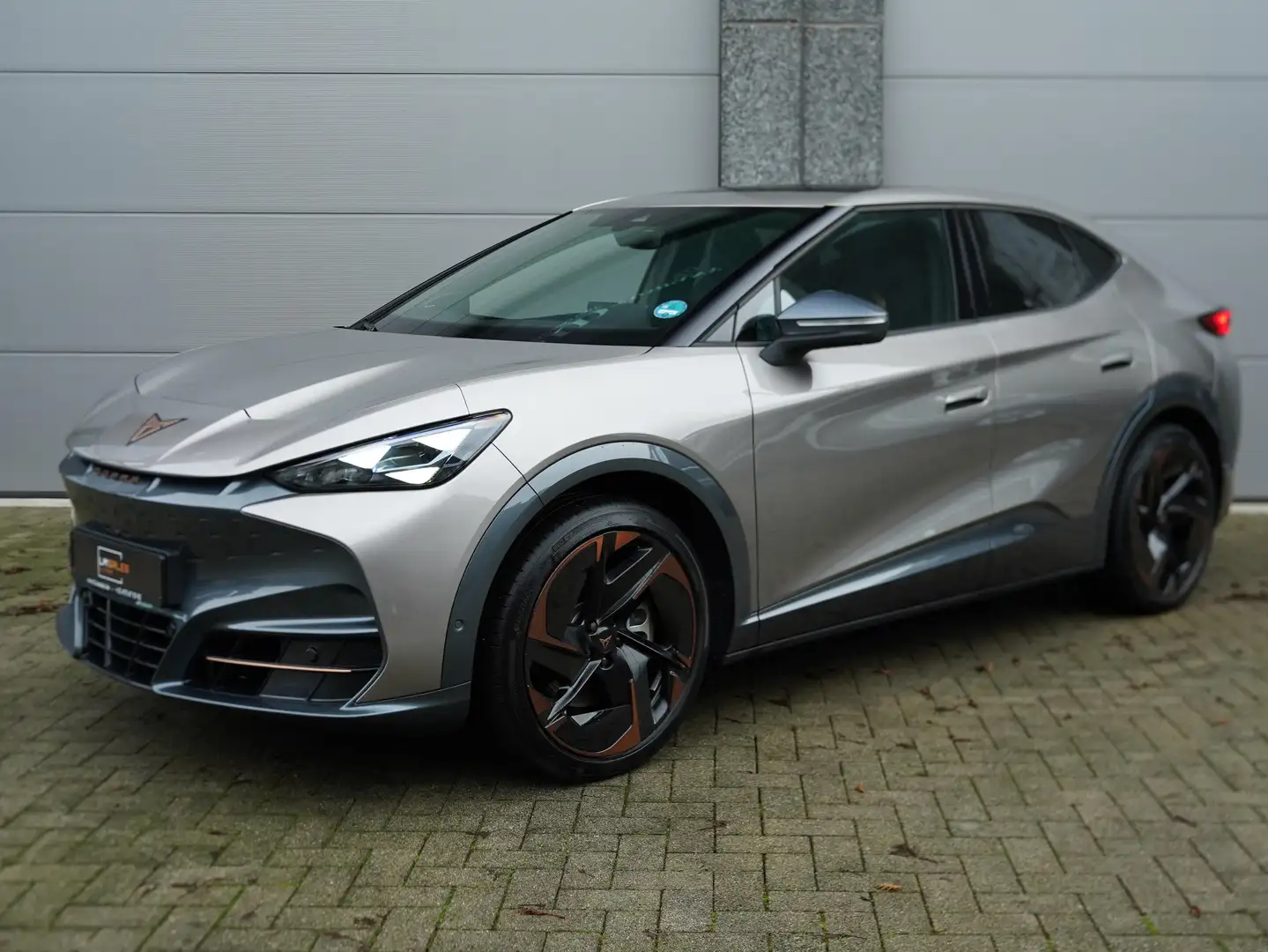 CUPRA Tavascan Endurance * PANO / HEAT PUMP / 360 / SENNHEISER * Bronze - 2