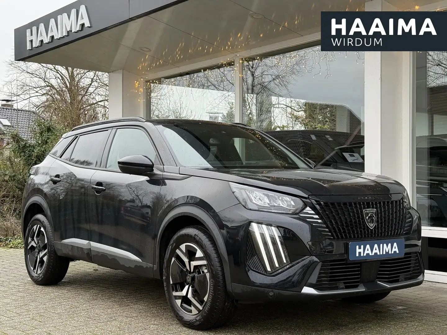 Peugeot 2008 1.2 Hybrid 145 Allure | Climate & Cruise Control | Schwarz - 1