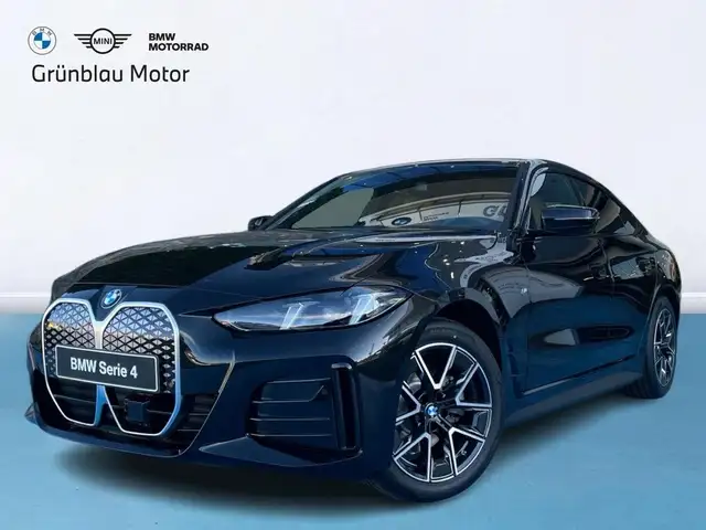 BMW i4 eDrive35