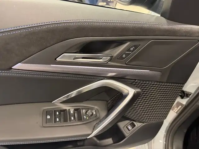 BMW X2 view 10