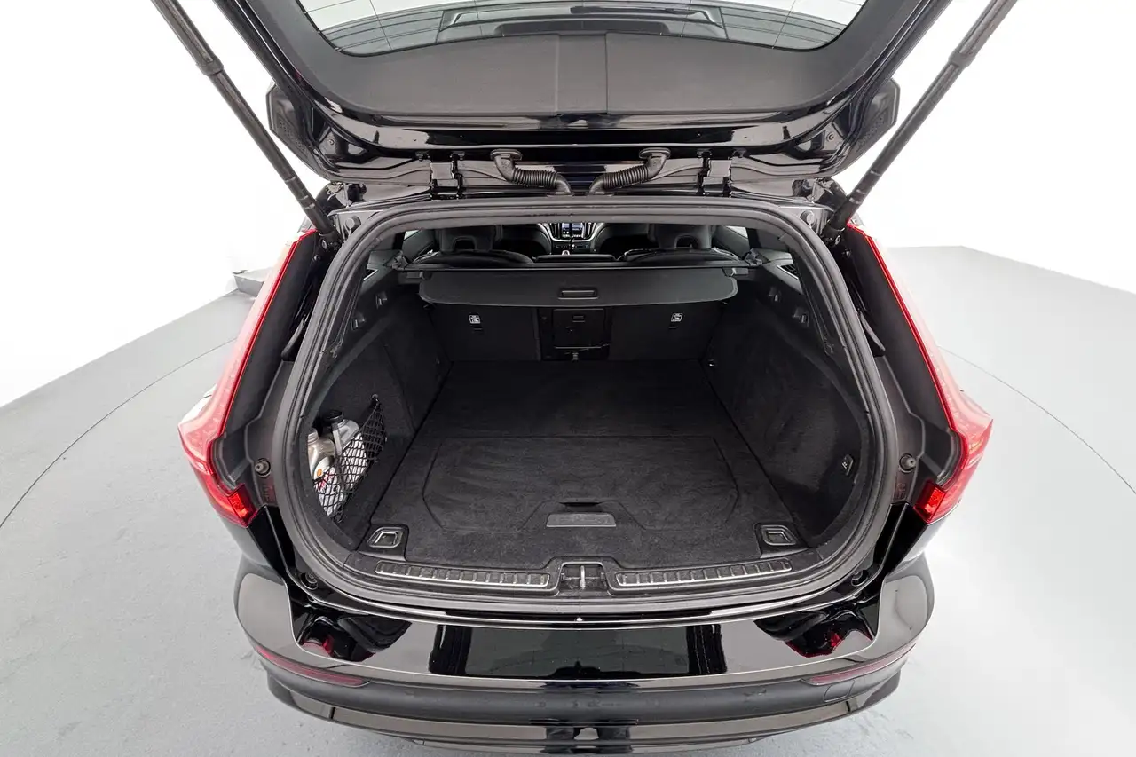 Volvo V60 2.0 B3 Plus Dark – Scandinavisch design met karakt, миниатюра 11