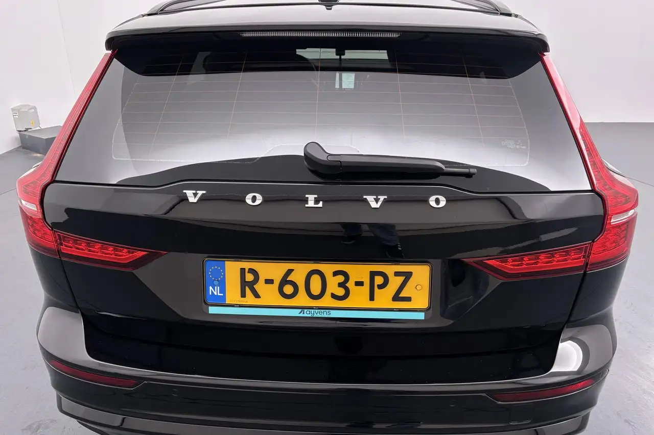 Volvo V60 2.0 B3 Plus Dark – Scandinavisch design met karakt, миниатюра 12