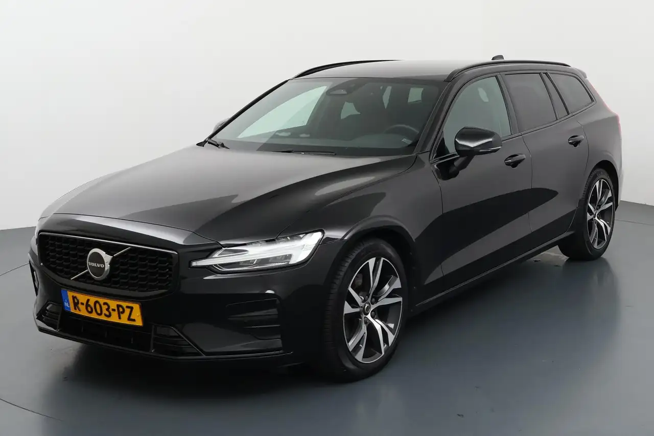 Volvo V60 2.0 B3 Plus Dark – Scandinavisch design met karakt, миниатюра 6