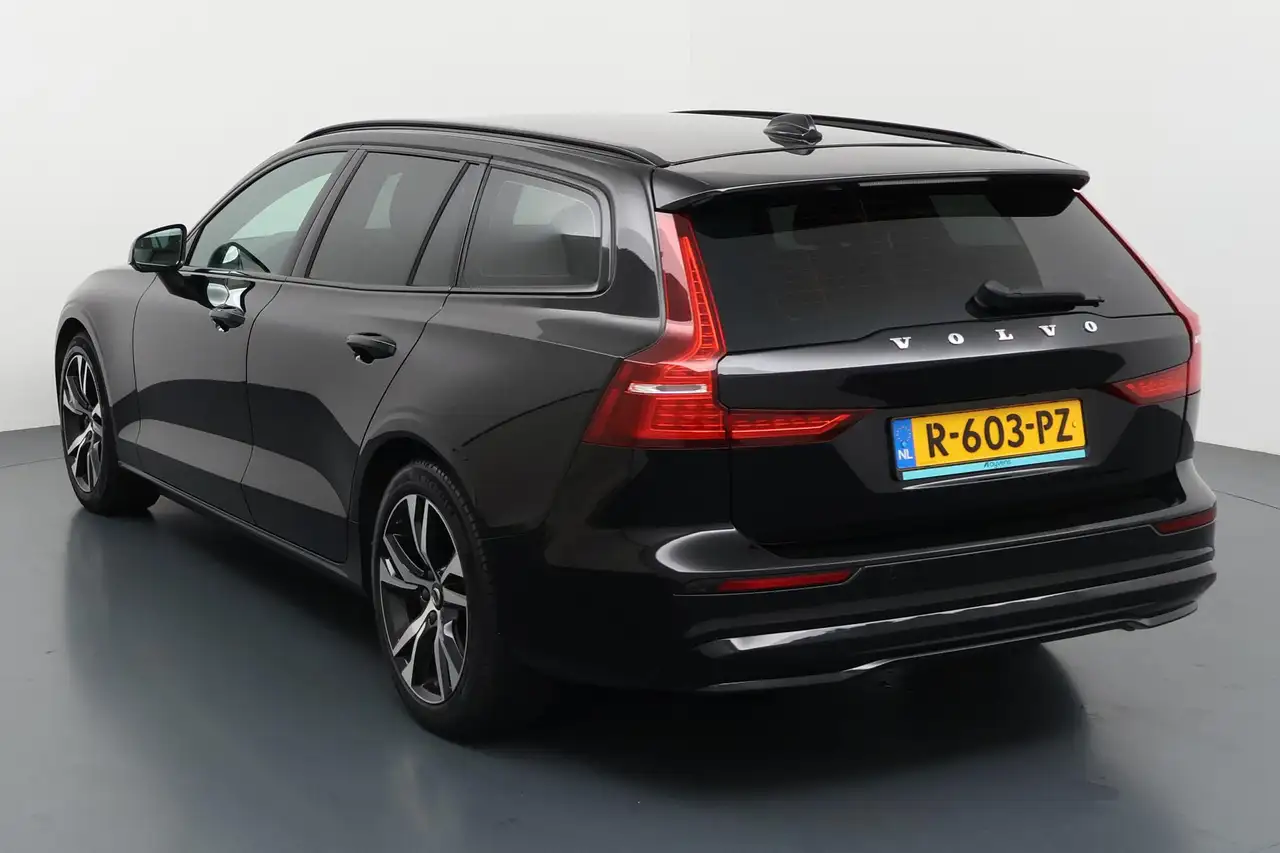 Volvo V60 2.0 B3 Plus Dark – Scandinavisch design met karakt, миниатюра 7