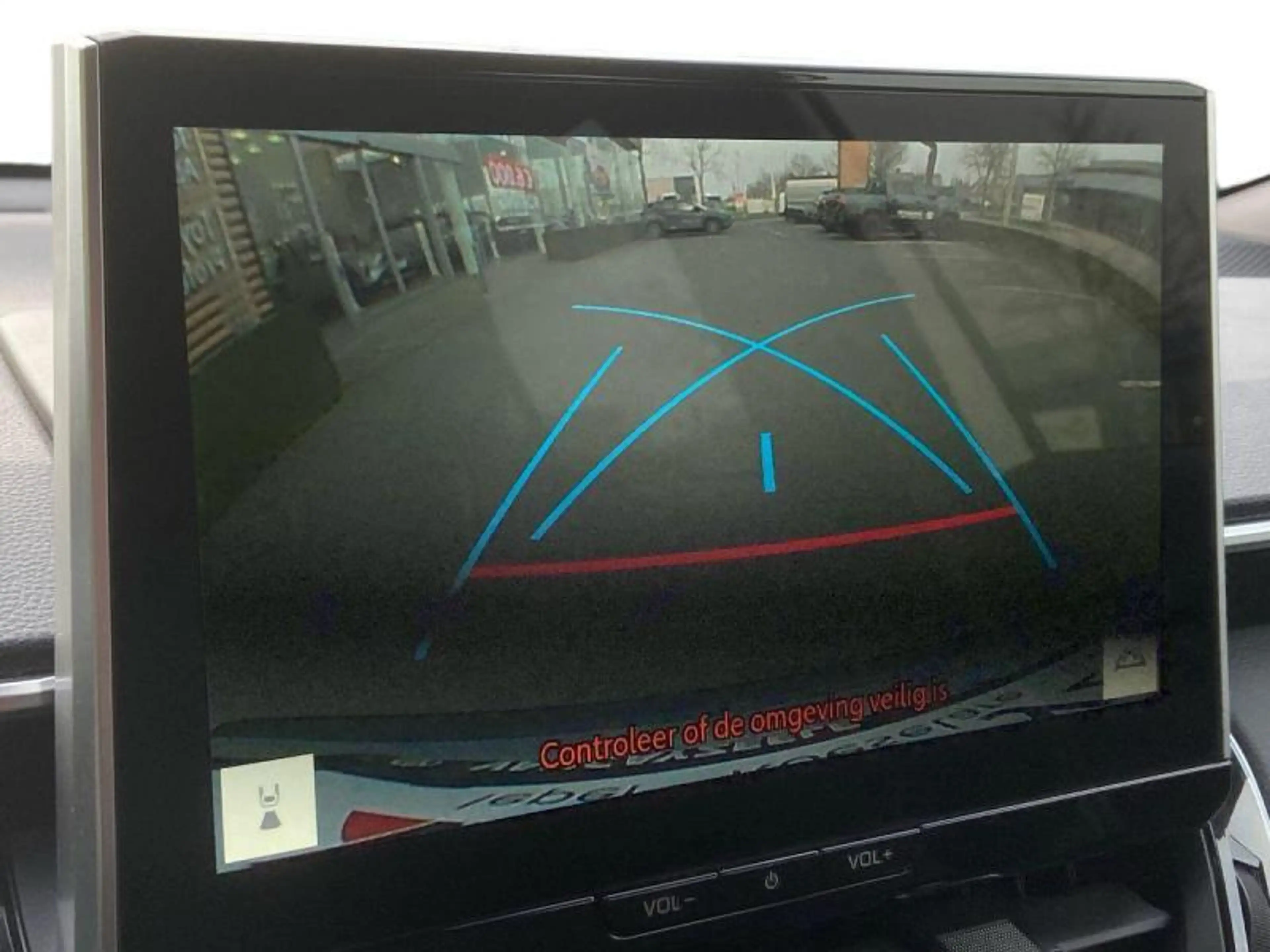 Toyota Corolla Cross Style+cam+gps+sens V+A — photo 12