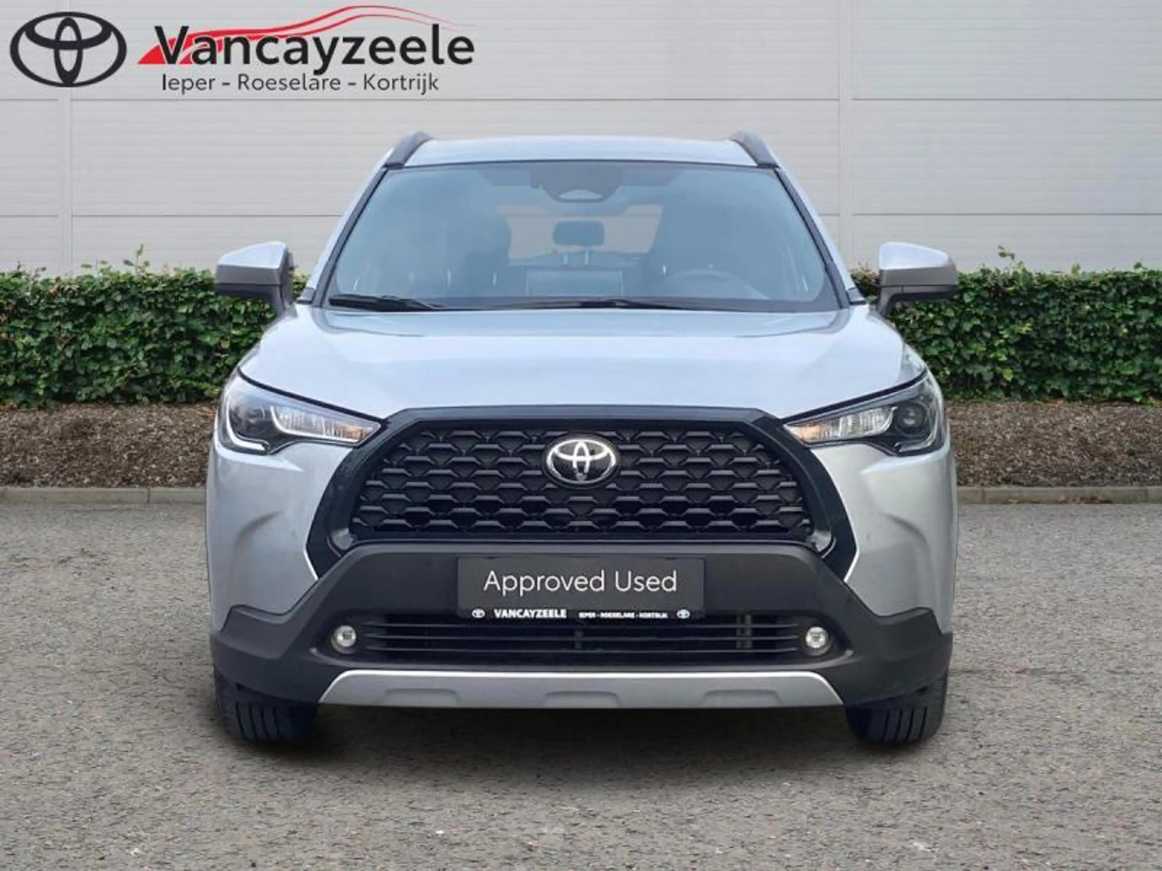 Toyota Corolla Cross Style+cam+gps+sens V+A — photo 2