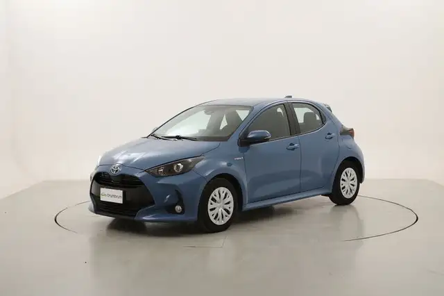 2021 Toyota Yaris in Blue for sale