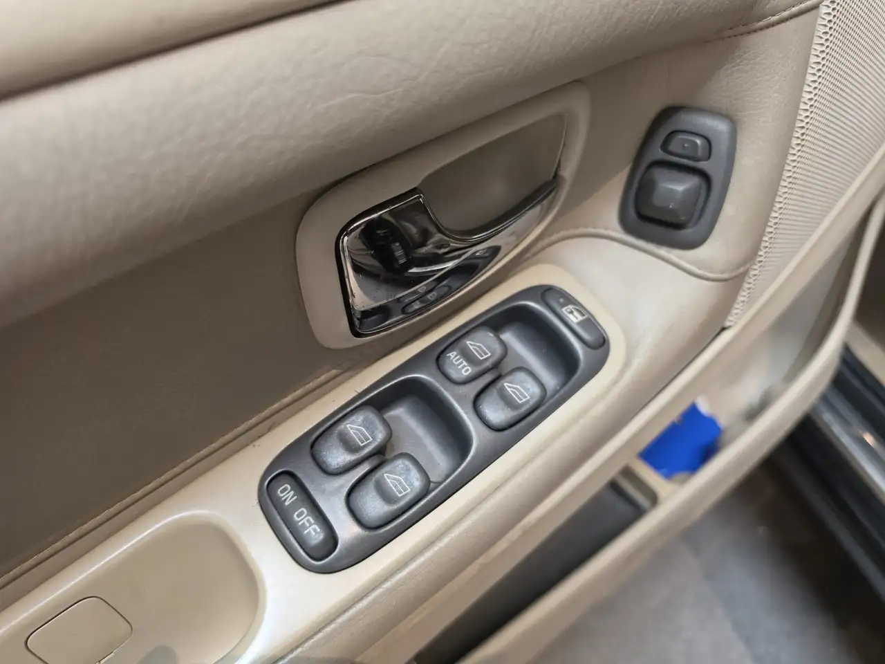 Volvo V70 2.4 R AWD, foto 9
