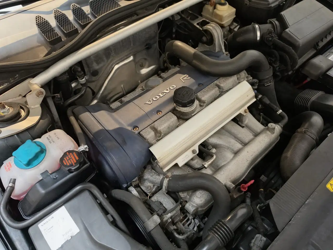 Volvo V70 2.4 R AWD, foto 7
