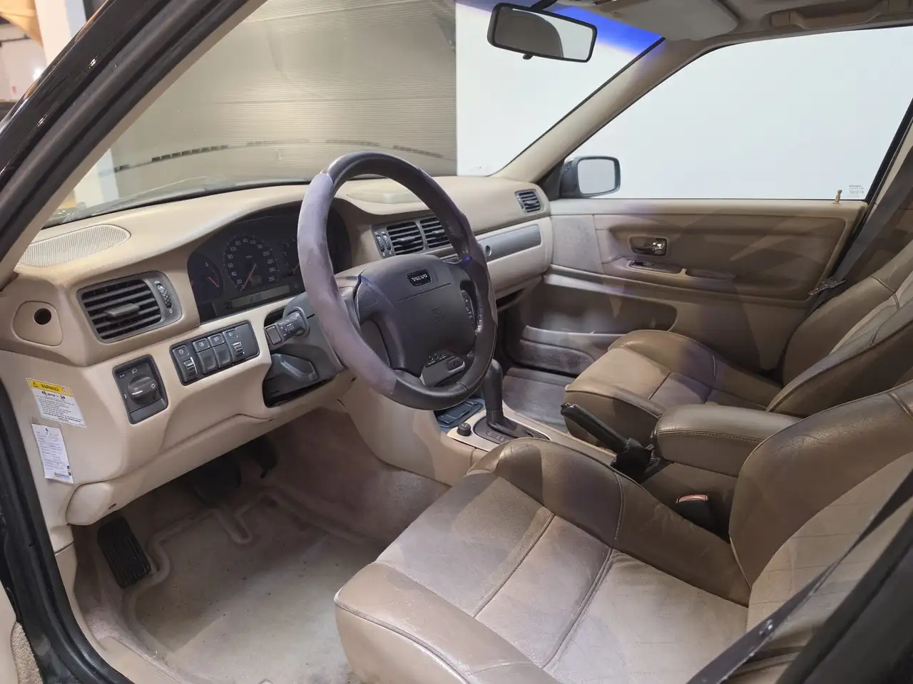 Volvo V70 2.4 R AWD, foto 4