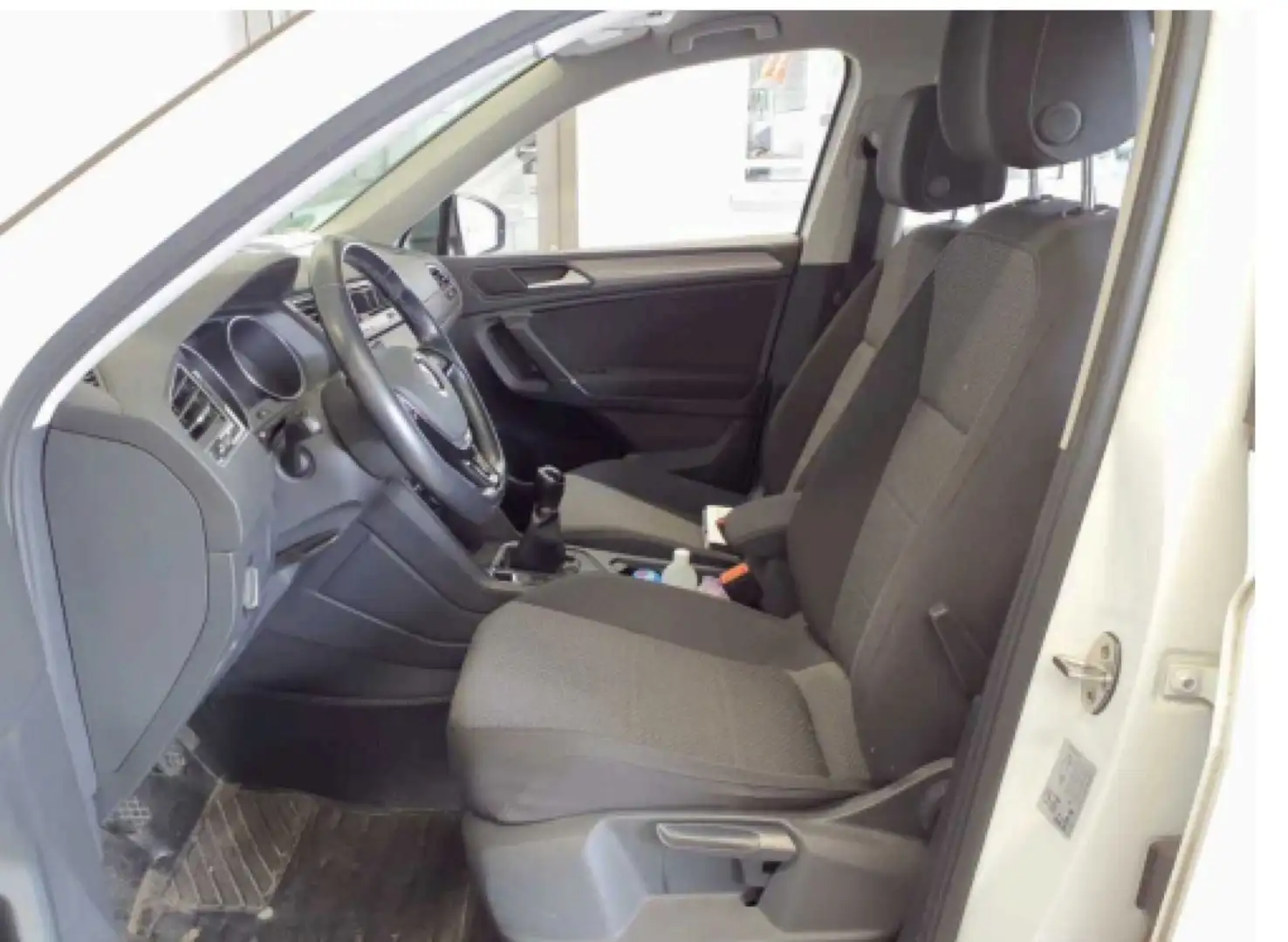Volkswagen Tiguan Allspace Comfortline 1.5 TSI*Navi*PDC*Key Weiß - 2