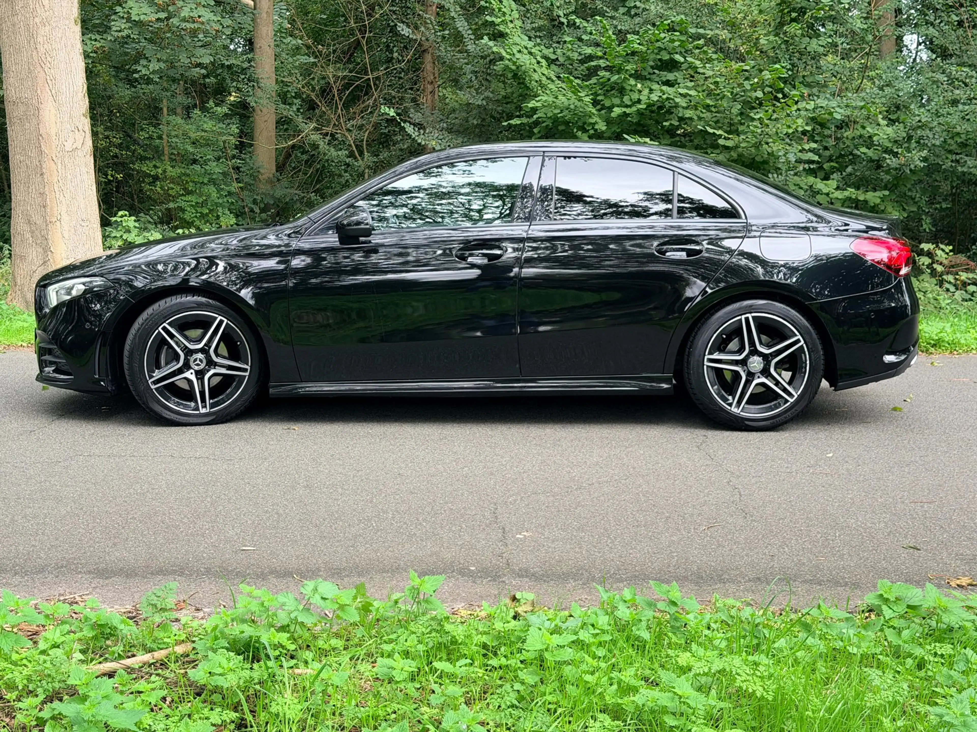 Mercedes-Benz A 200 | AMG Line | Business Solution | NL auto | Pano | — photo 5