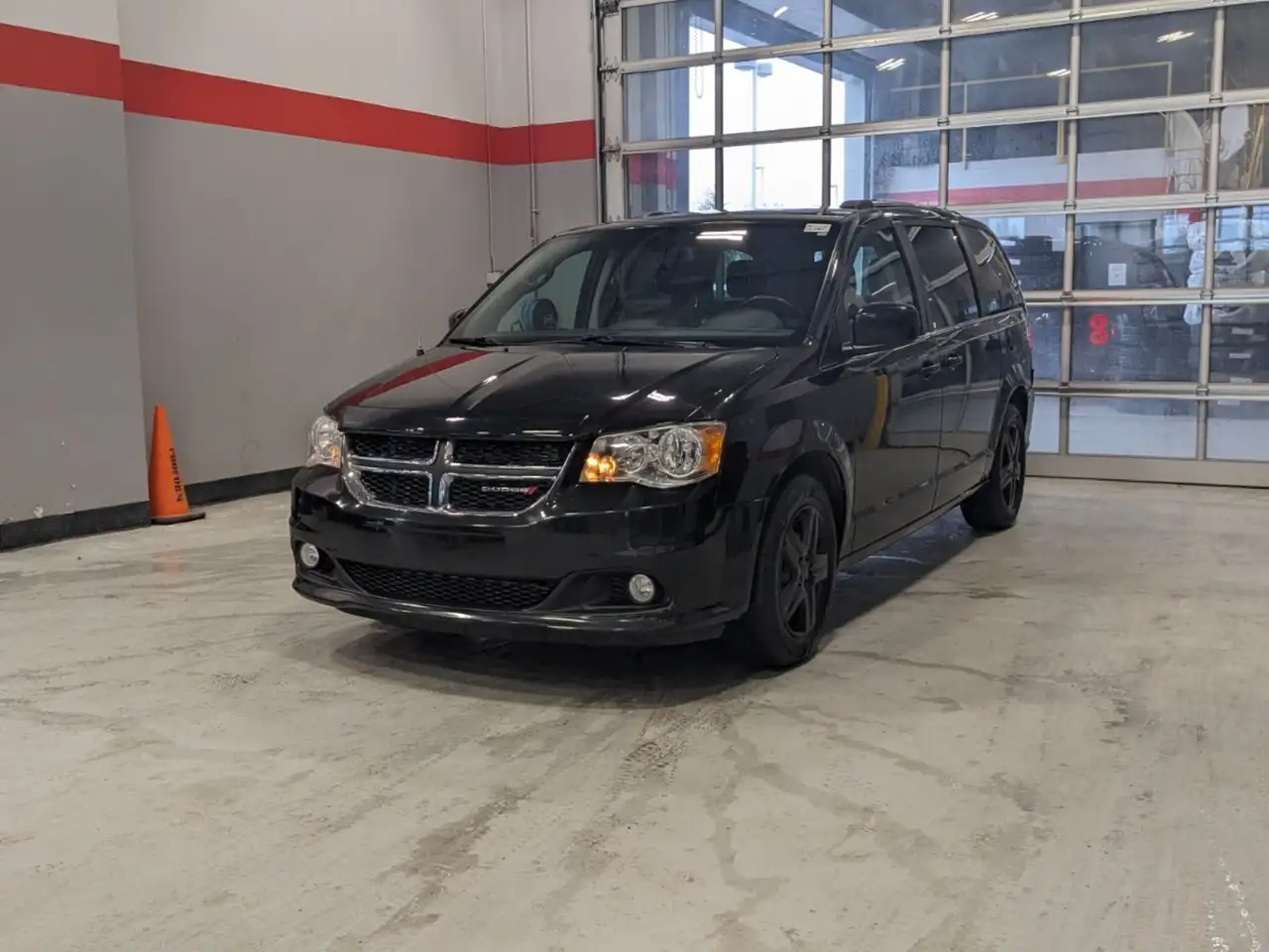 Dodge Grand Caravan снимка Dodge Grand Caravan