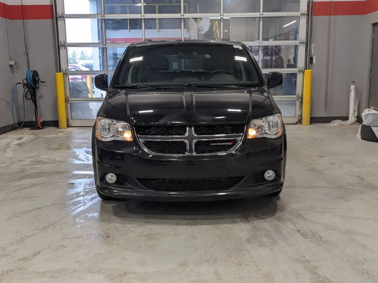 Dodge Grand Caravan снимка Dodge Grand Caravan