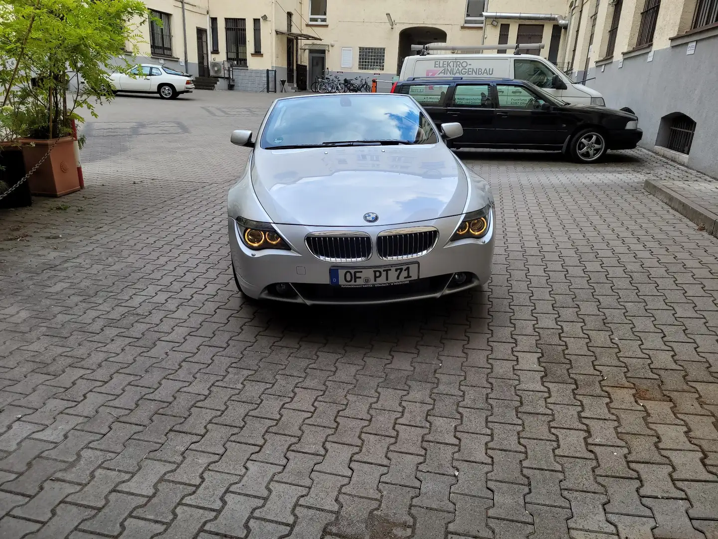 BMW 645 Ci - 1