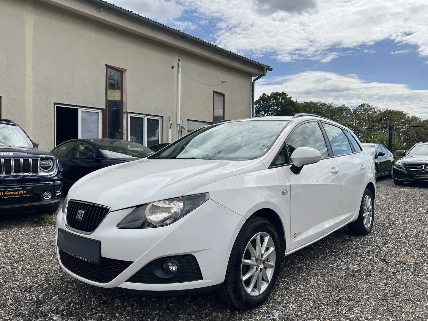 SEAT Ibiza Reference Weiß - 2