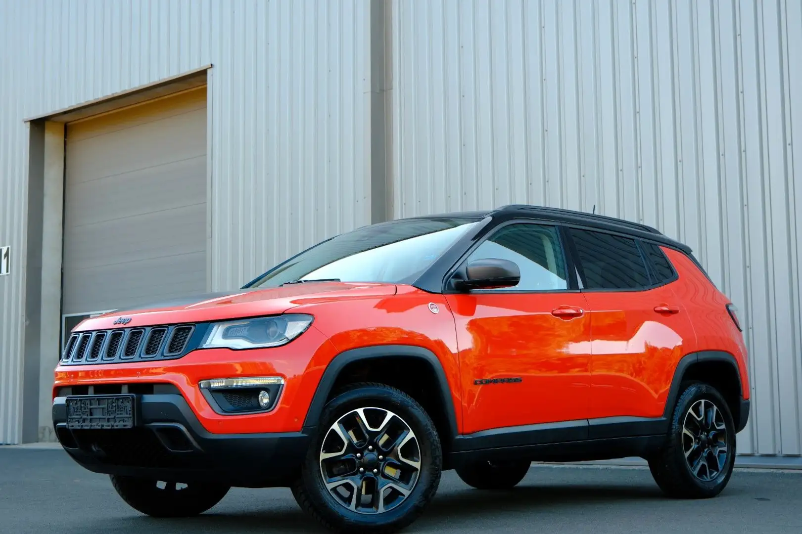 Jeep Compass Trailhawk 2,0 M-Jet 4WD/Aut./ACC/AHK Oranje - 1