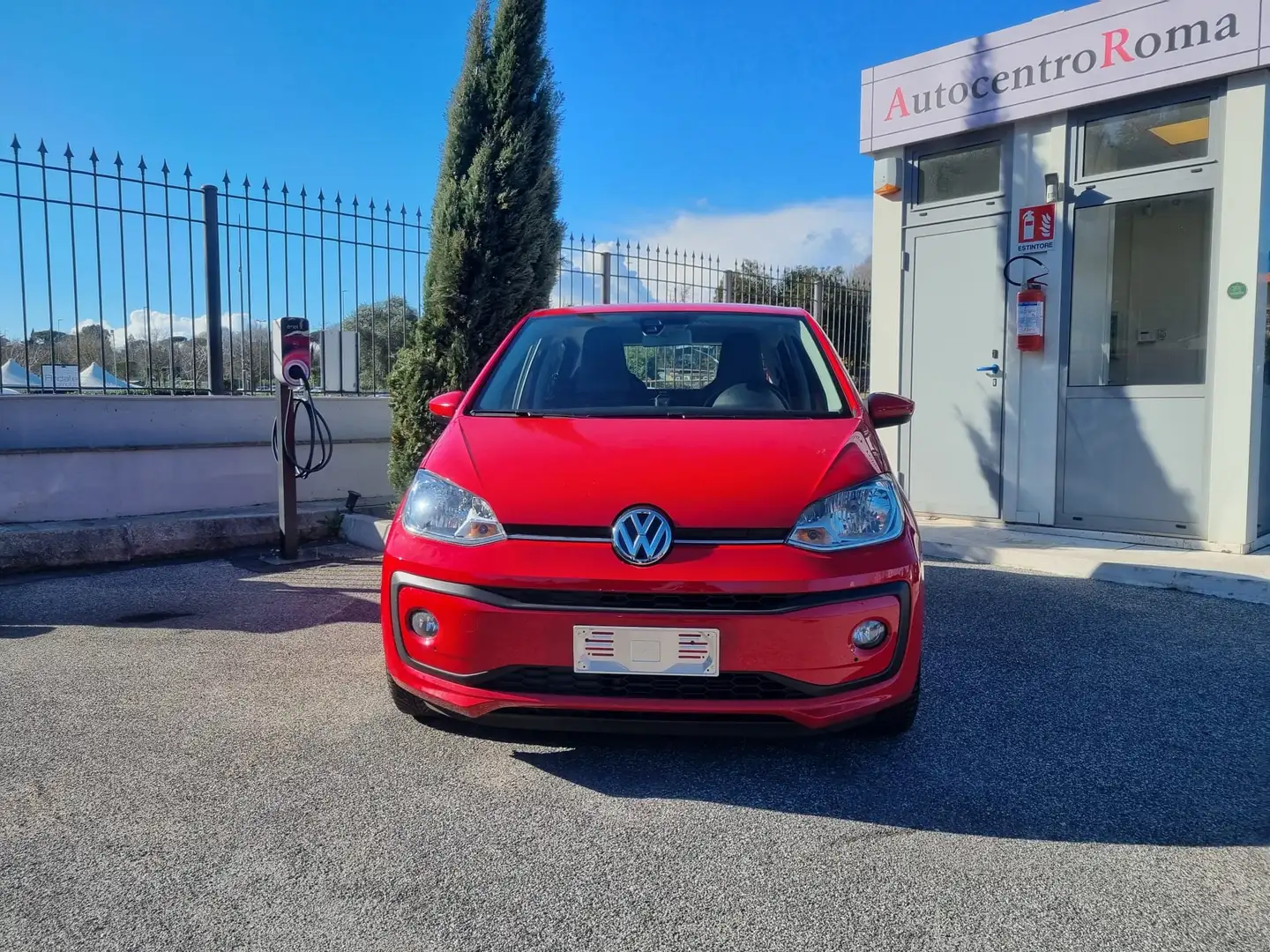Volkswagen up! 5p 1.0 Move 60cv Rojo - 2