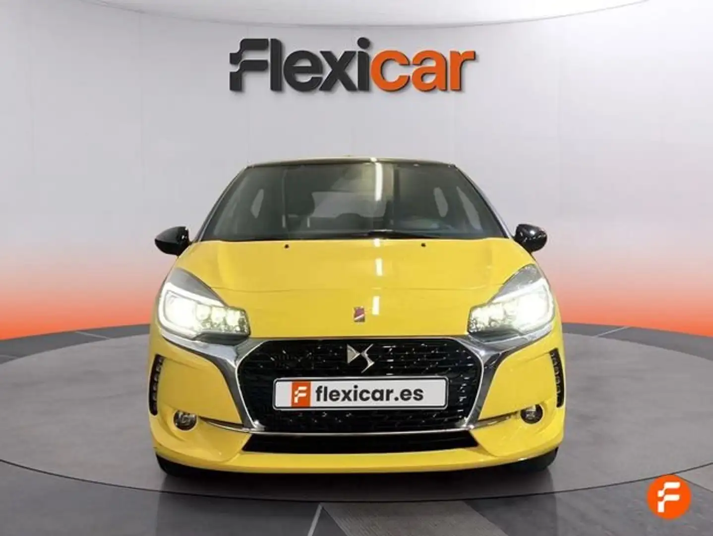 DS Automobiles DS 3 1.2 PureTech S&S Performance Line 110 Jaune - 2