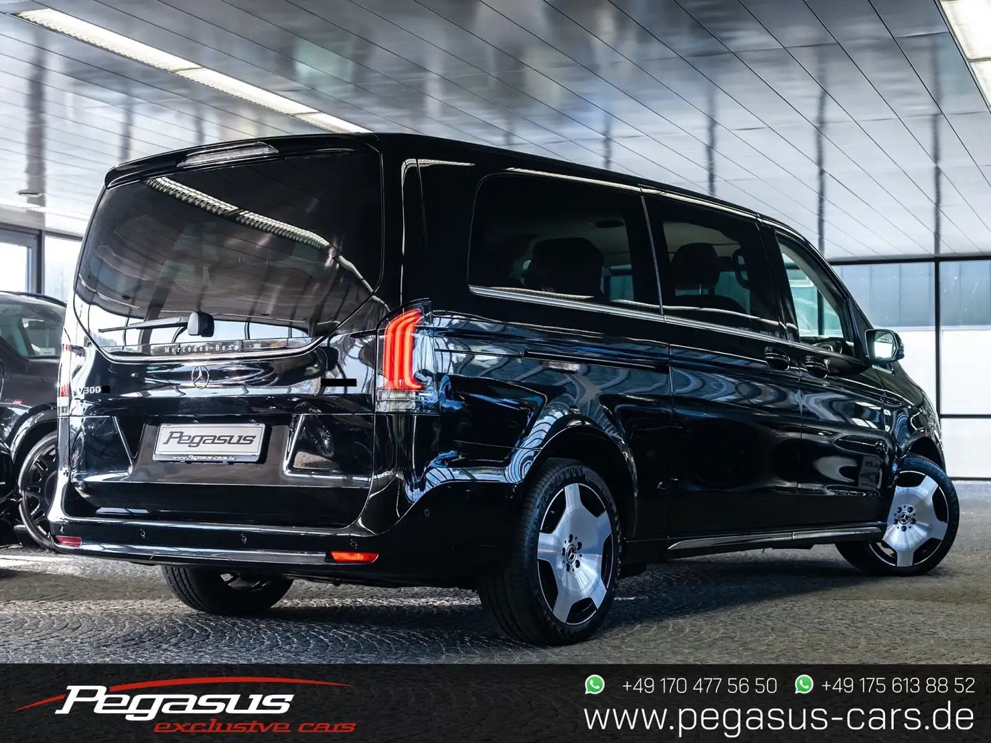 Mercedes-Benz V 300 PETROL*CAPTAIN 7Seater*EXCLUSIVE extralang Чорний - 1