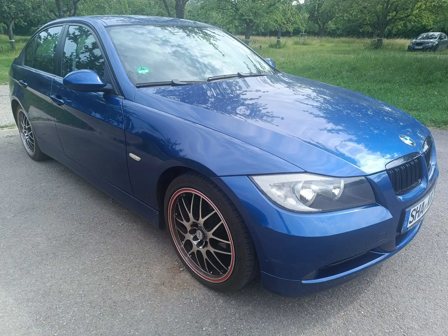 BMW 318 318i - 2