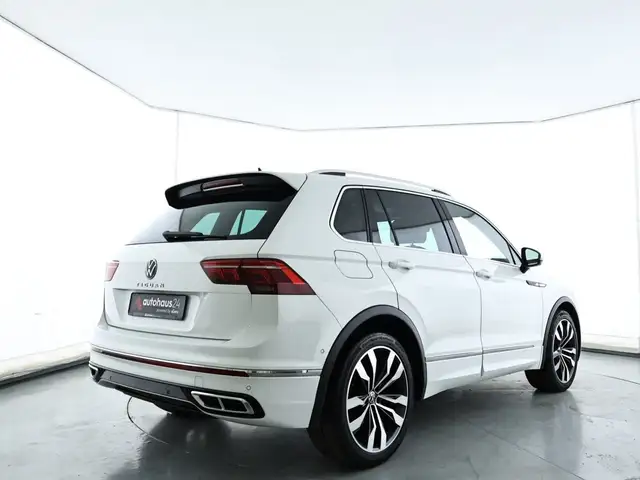 Volkswagen Tiguan view 5