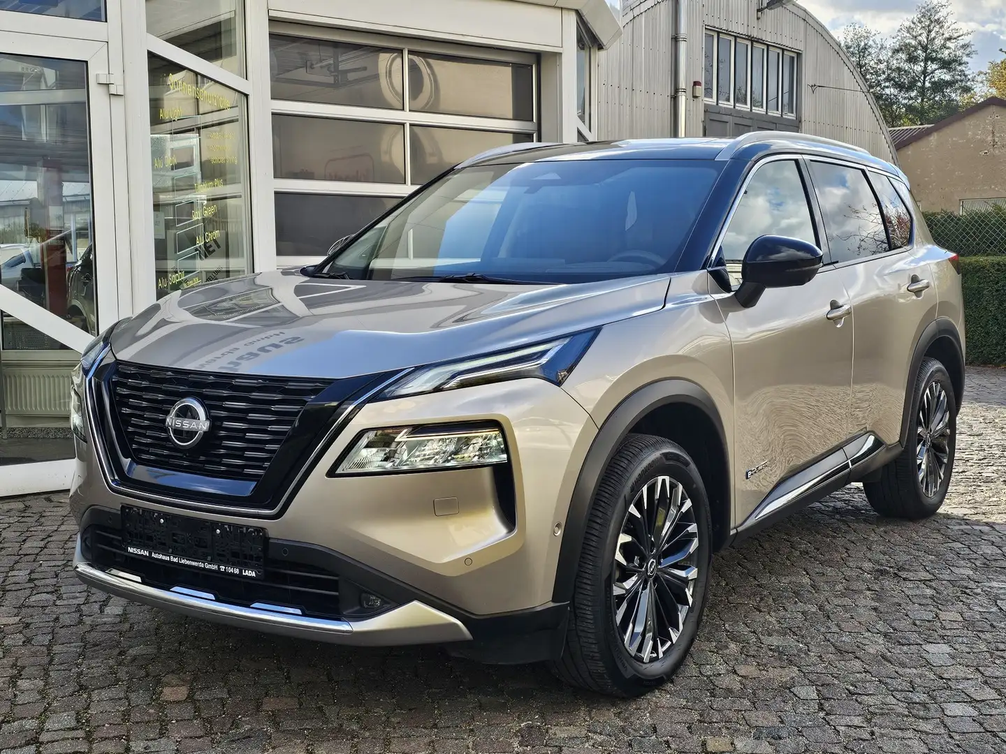 Nissan X-Trail e-Power e-4orce Tekna Bose el. Glas-Hub-Schiebed. - 1