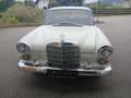 Mercedes-Benz 200 W 110 Heckflosse Weiß - thumbnail 2