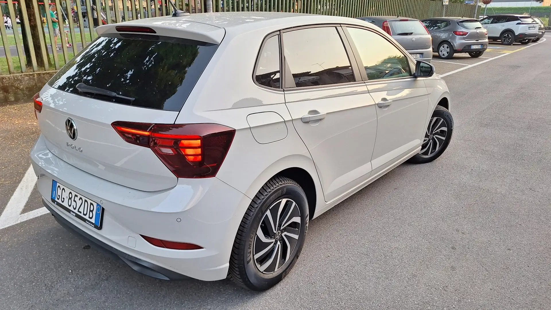 Volkswagen Polo 1.0 evo 80cv 4460km come nuova Bianco - 1