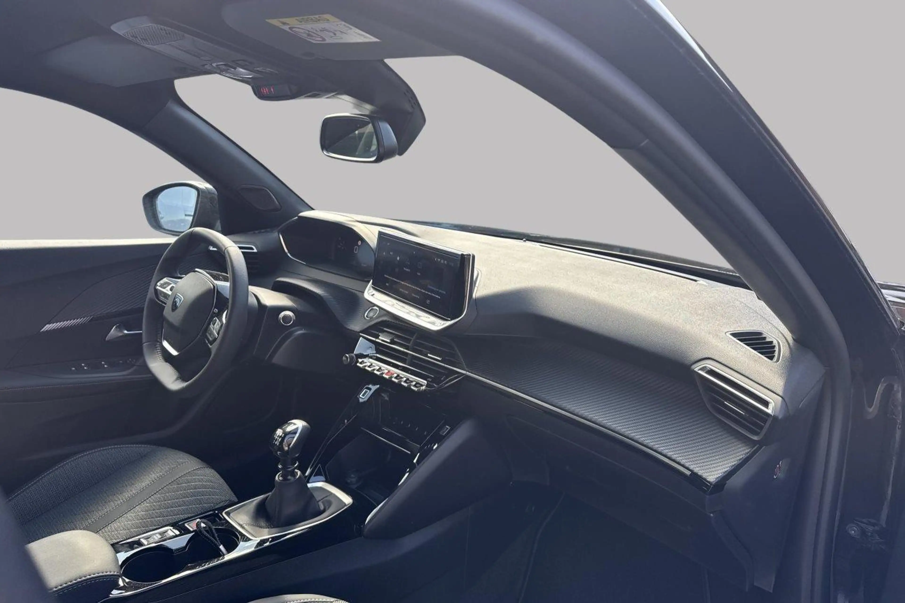 Peugeot 2008 Allure — photo 2