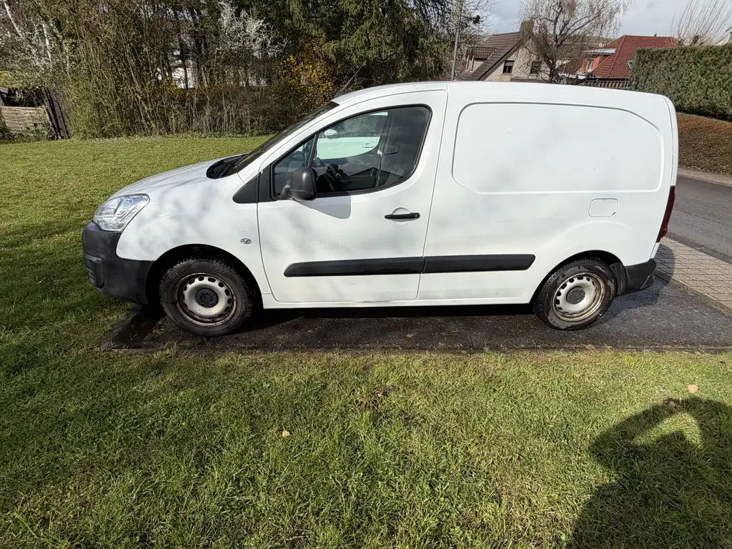 Citroen Berlingo 2018 из Европы — купить под ключ