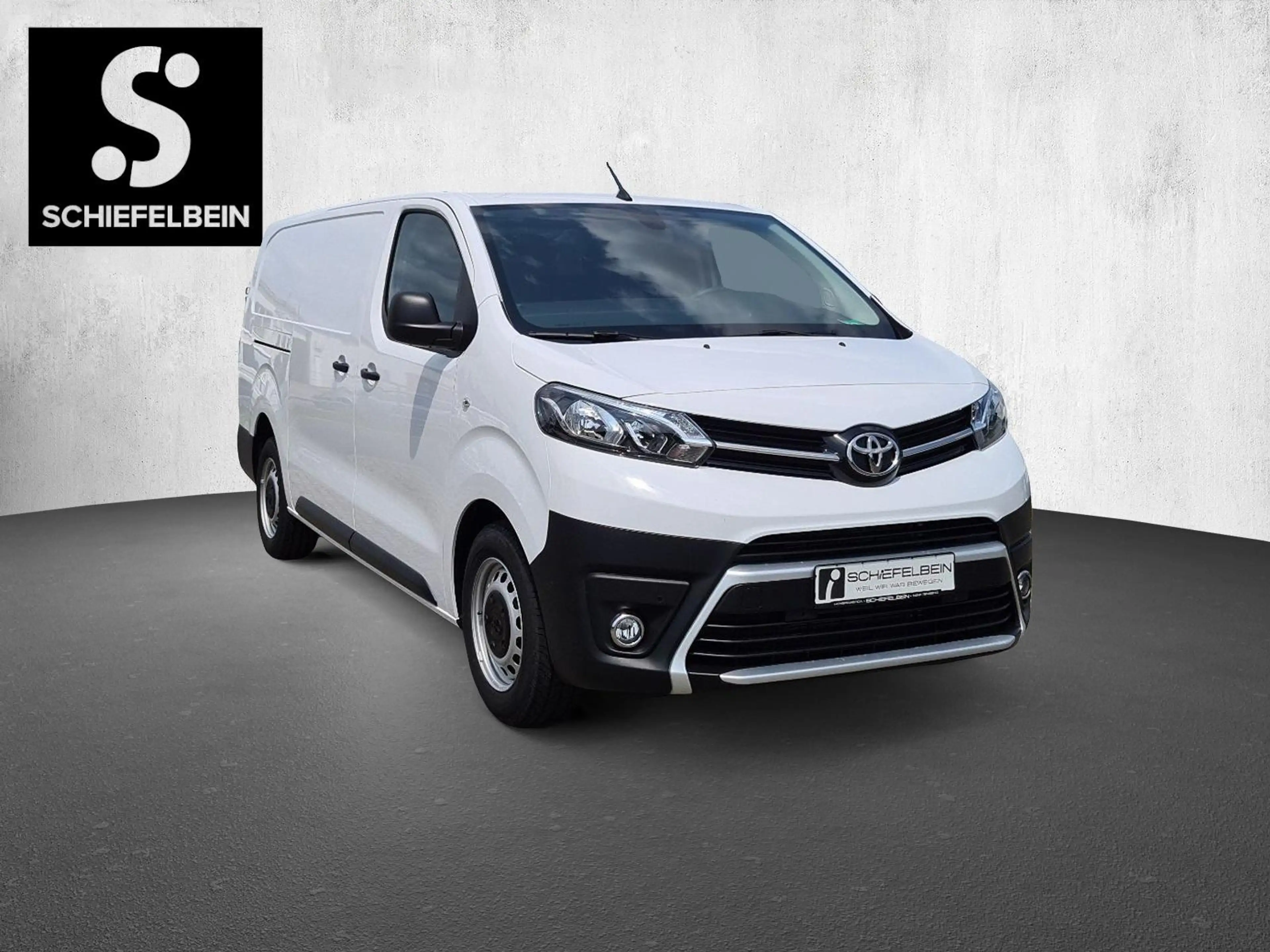 Toyota Proace 2.0 Meister L2 PDC+RFK+Laderboden+NAVI+AHK — photo 2