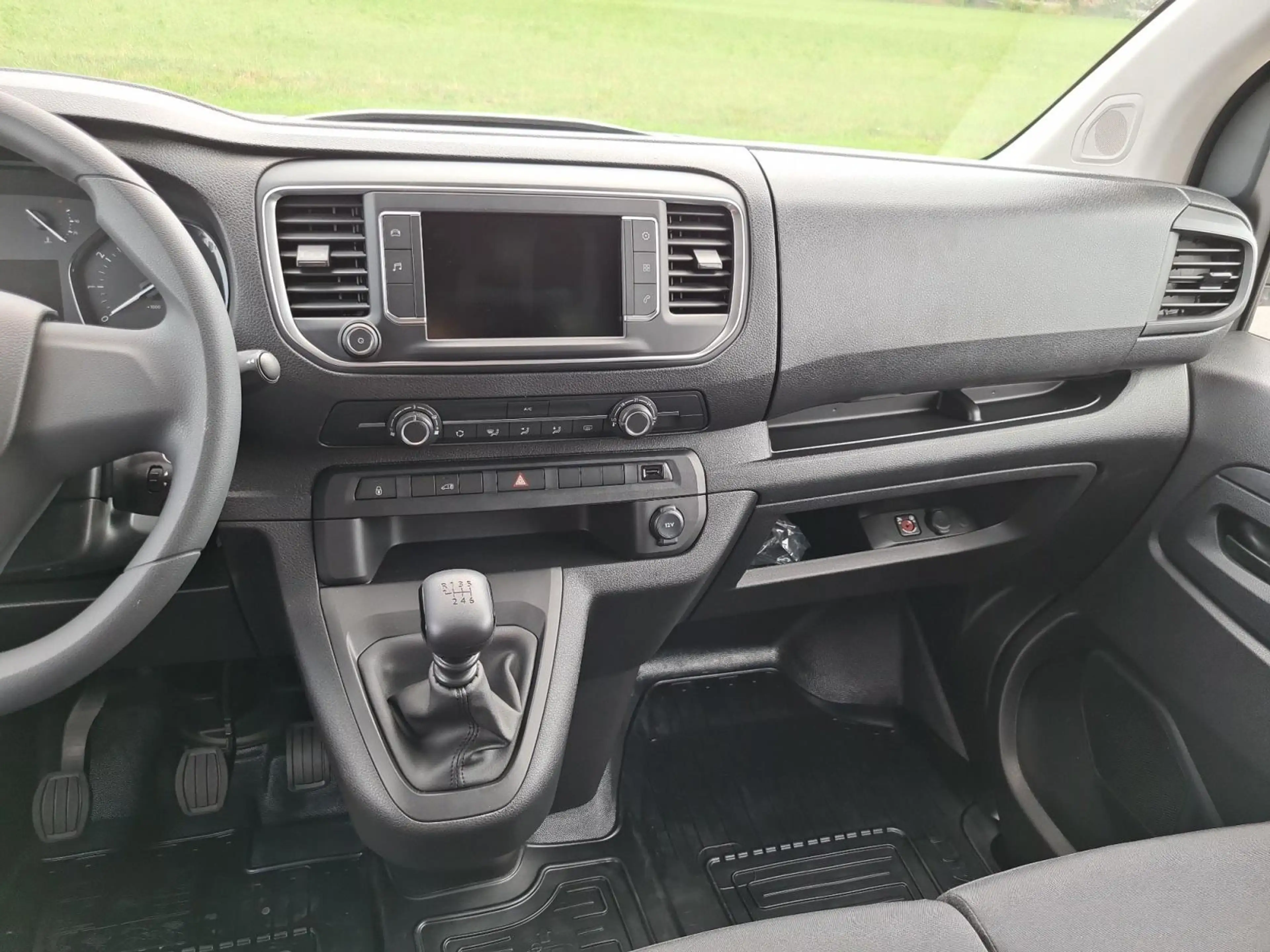 Toyota Proace 2.0 Meister L2 PDC+RFK+Laderboden+NAVI+AHK — photo 12