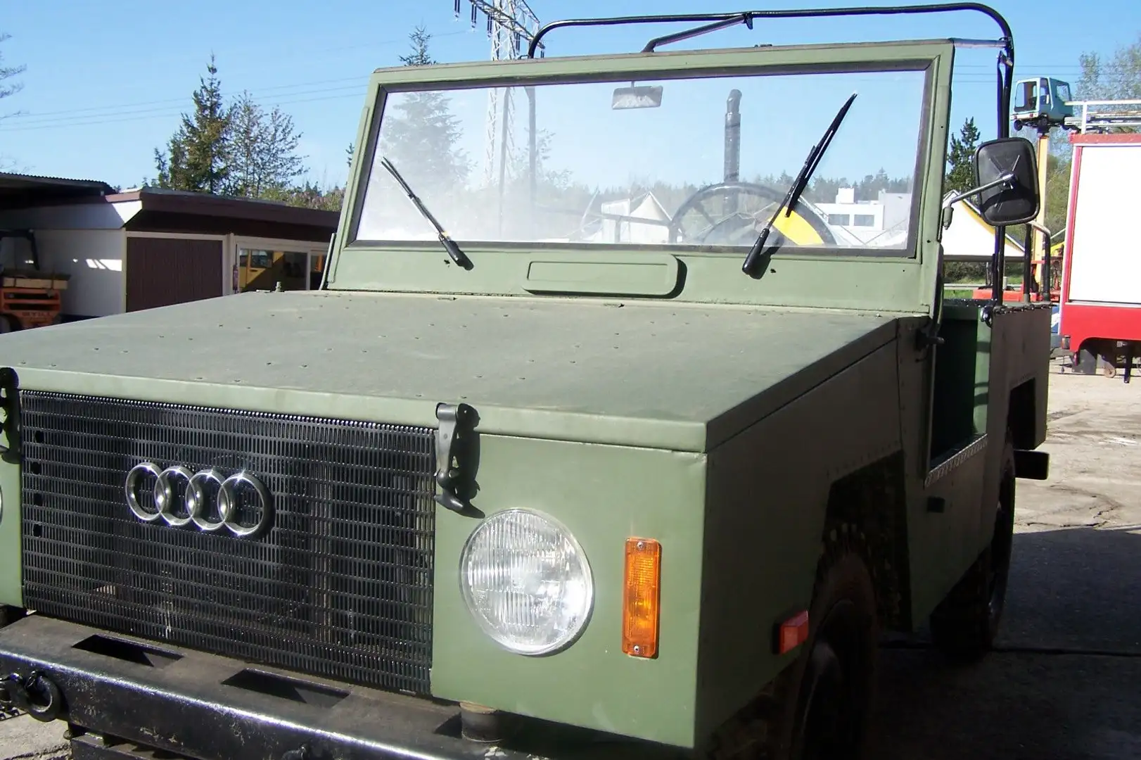 Audi A MUNGA mit Golf Diesel 1,6 Grün - 2
