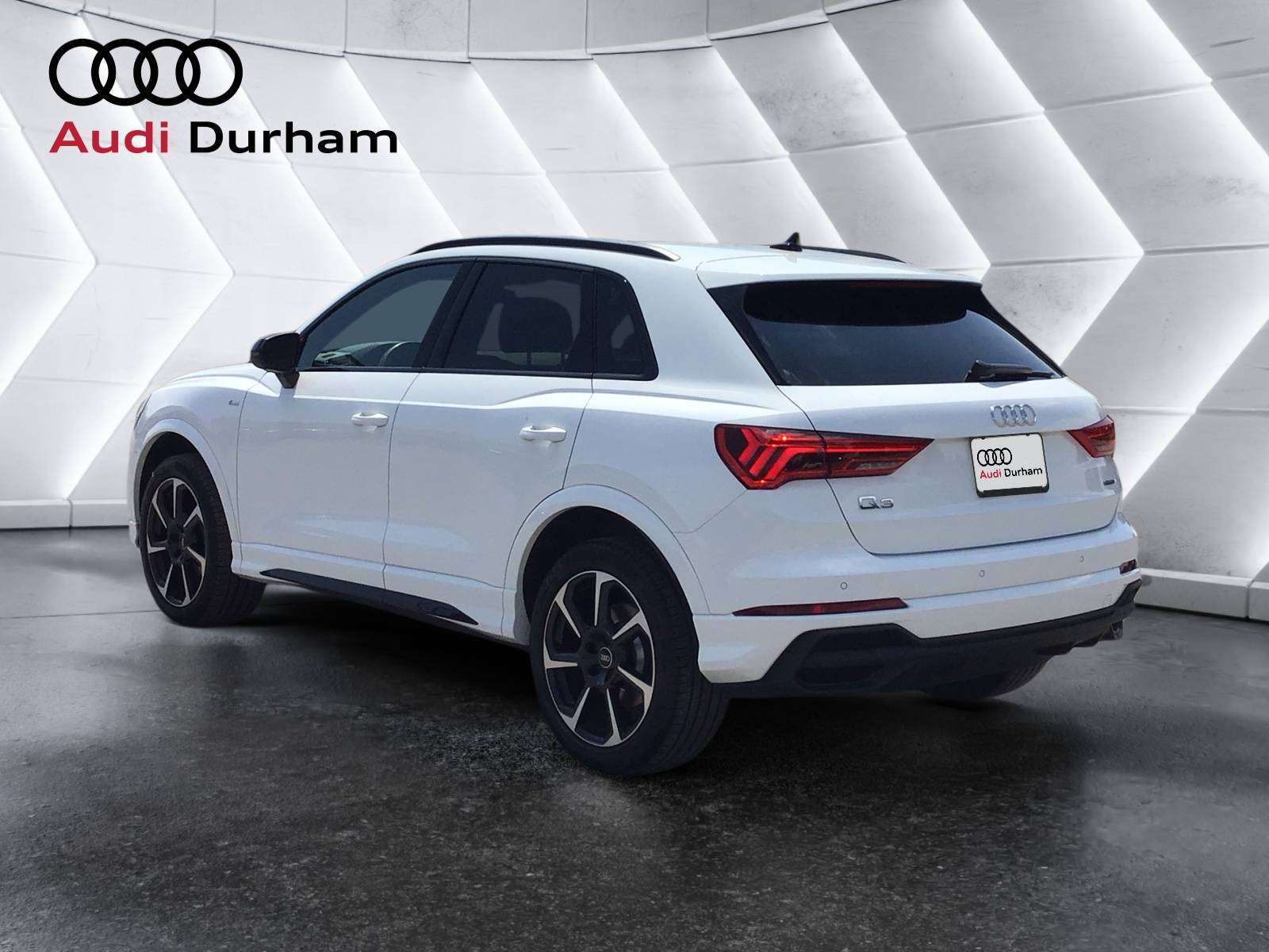 2023 Audi Q3 2.0T Progressiv +Blk Optics Pkg | S-Line Sport Pkg — снимка 1