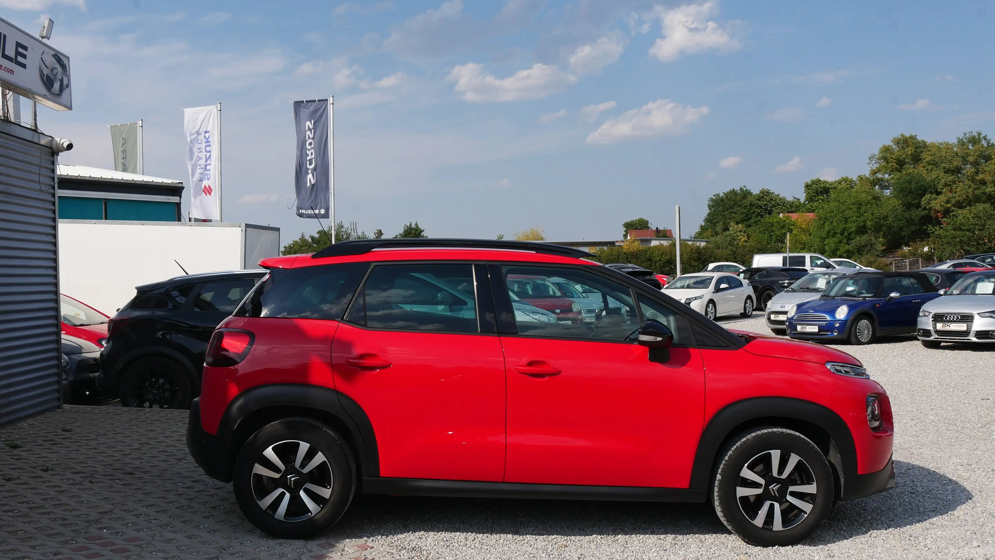 Citroen C3 Aircross 2. Hand Scheckheftgepflegt Automatik Rückfahrkamera Klima Tempomat — photo 2