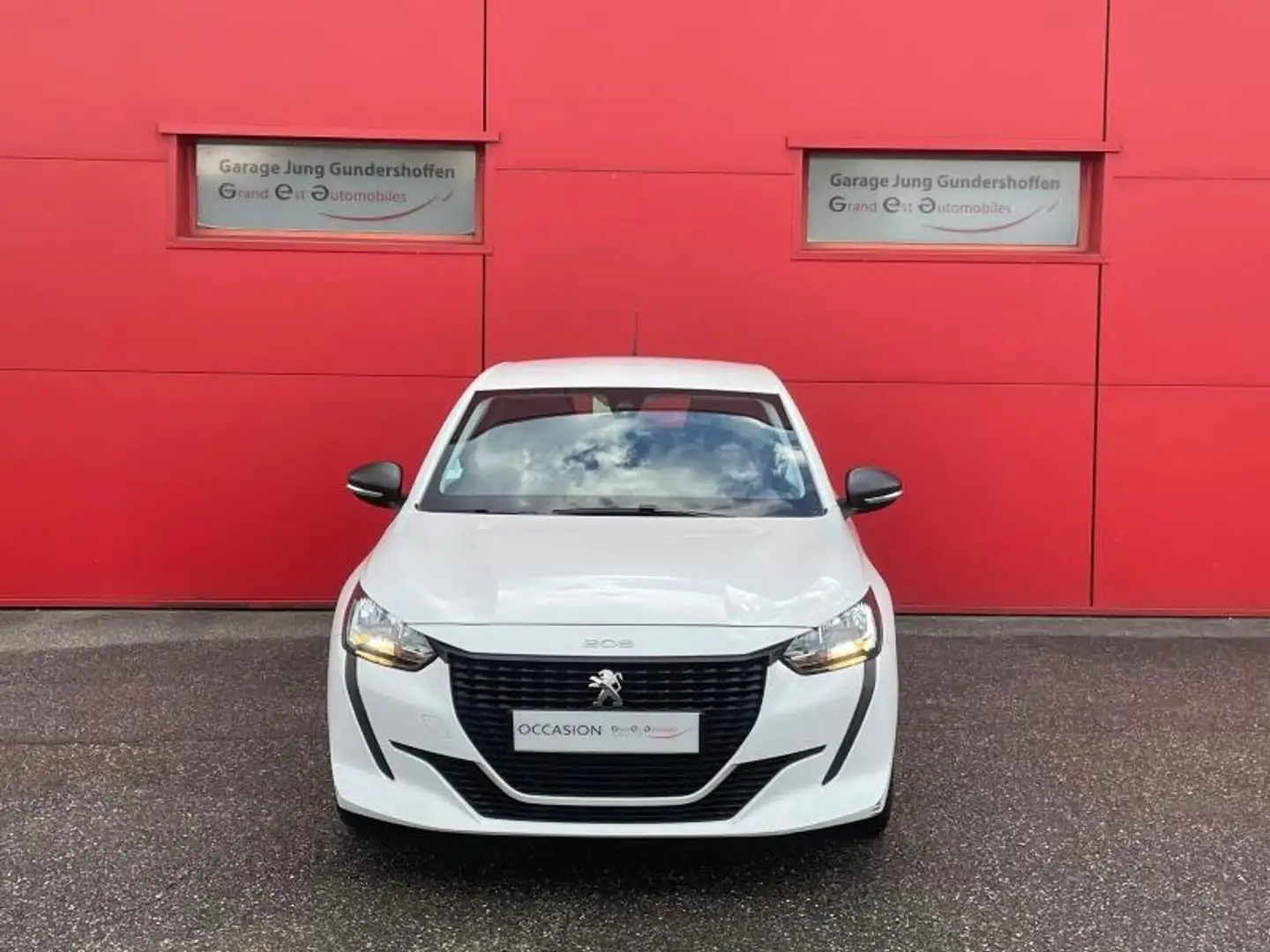 Peugeot 208 1.2 Essence 75ch S\u0026S Like/Eligible LOA Blanc - 2