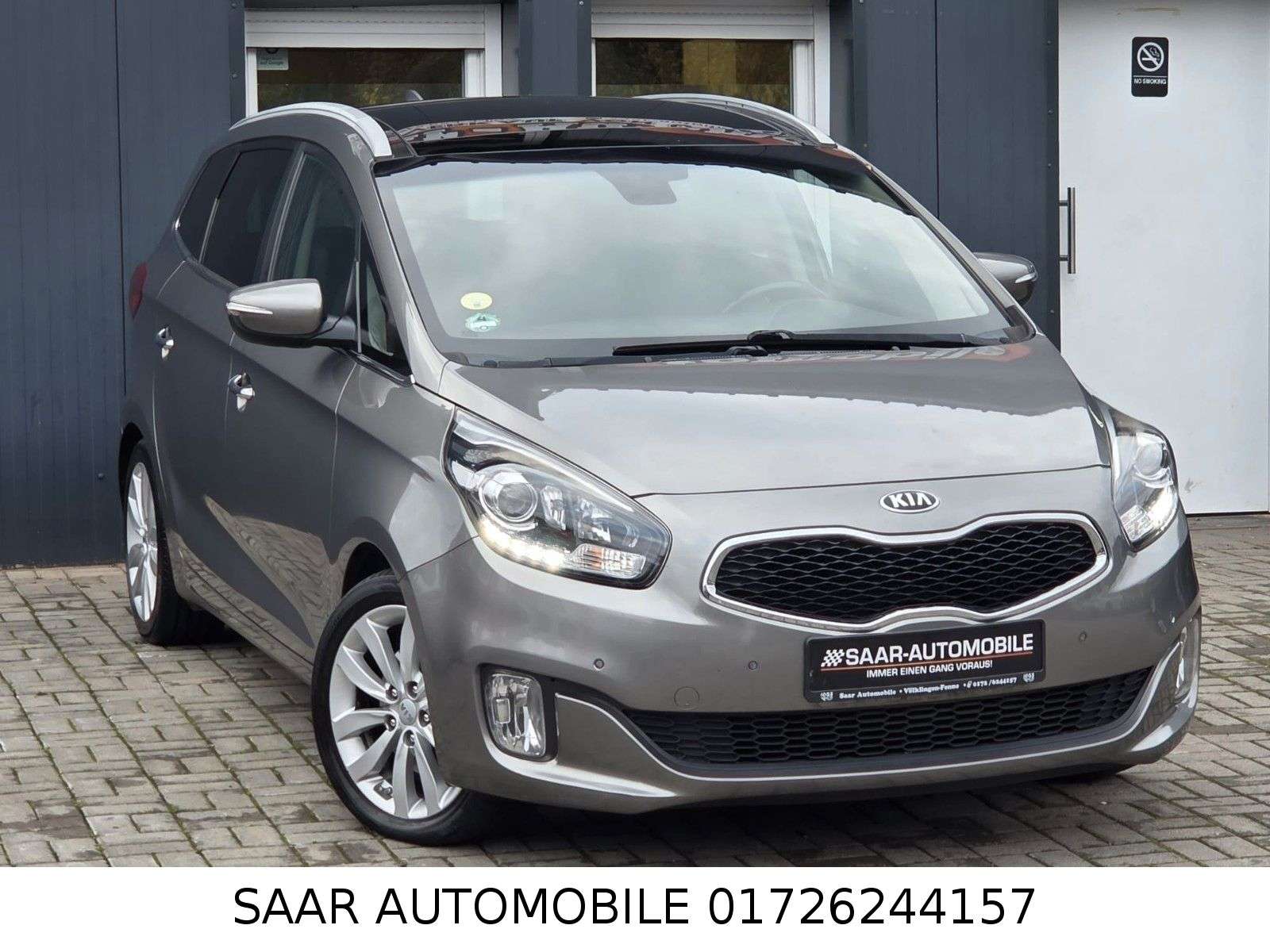 Second hand Kia Carens 1.7