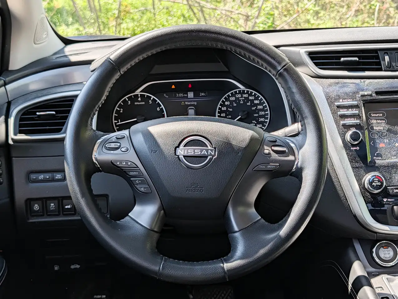 Nissan Murano снимка Nissan Murano