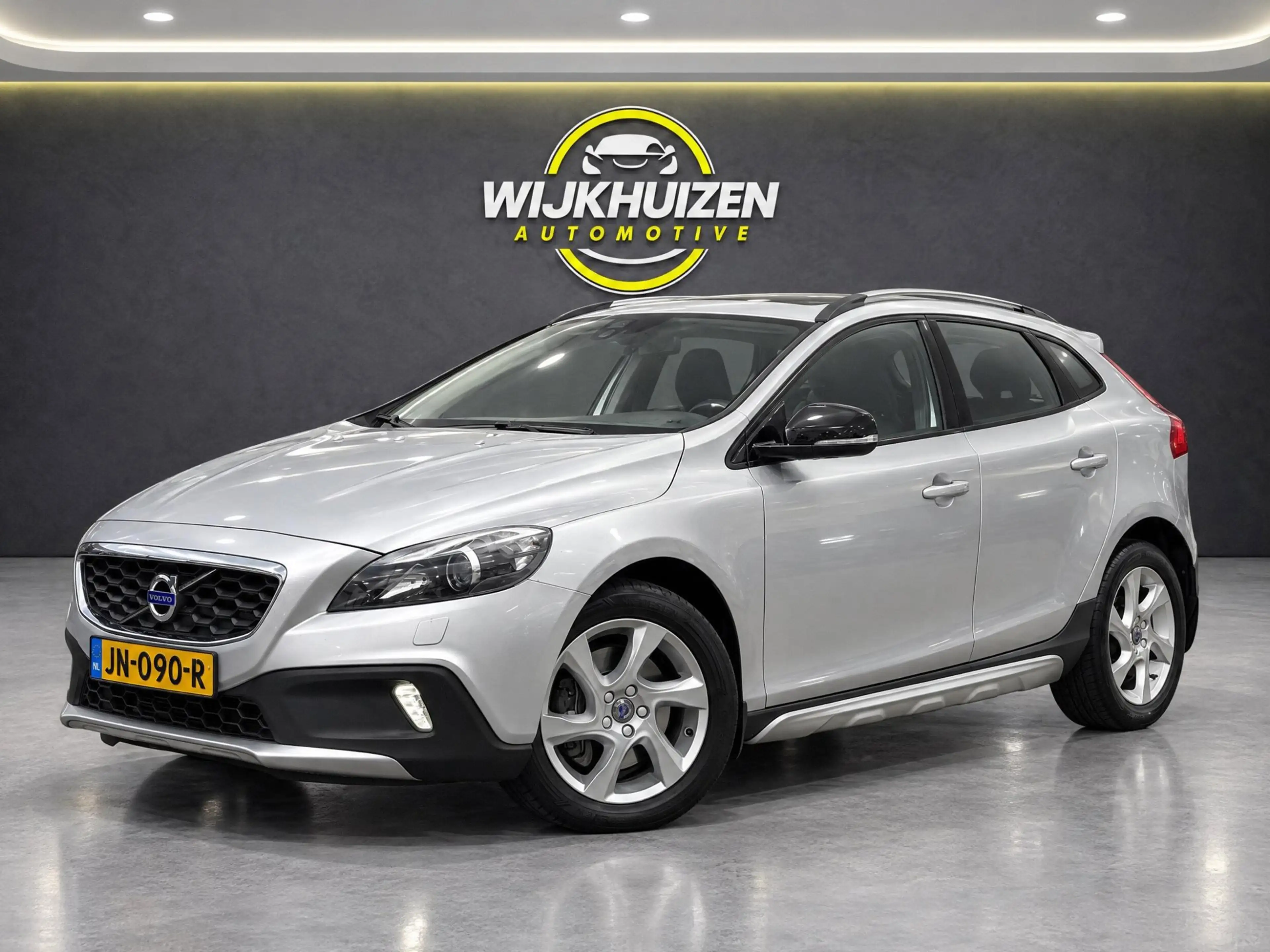 Volvo V40 Cross Country 2.0 T3 Momentum met Climate !!! Cruise !!! Led !!! — photo 9