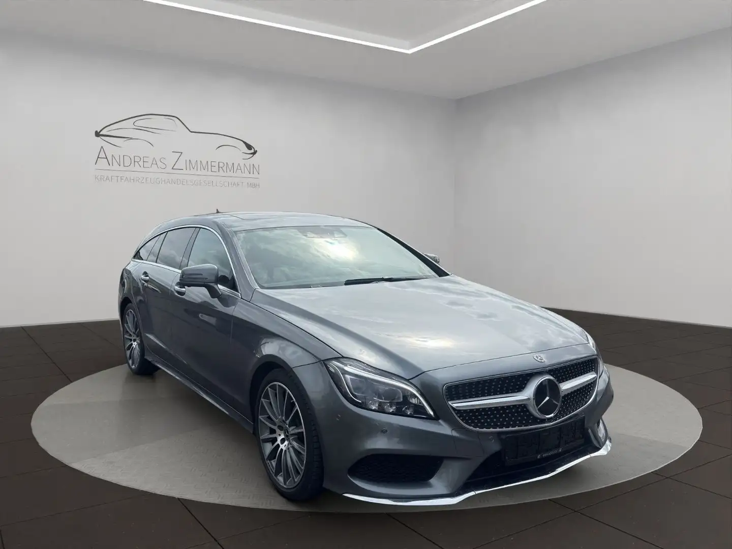 Mercedes-Benz CLS 220 AMG-LINE ULTRAVOLL Grau - 2