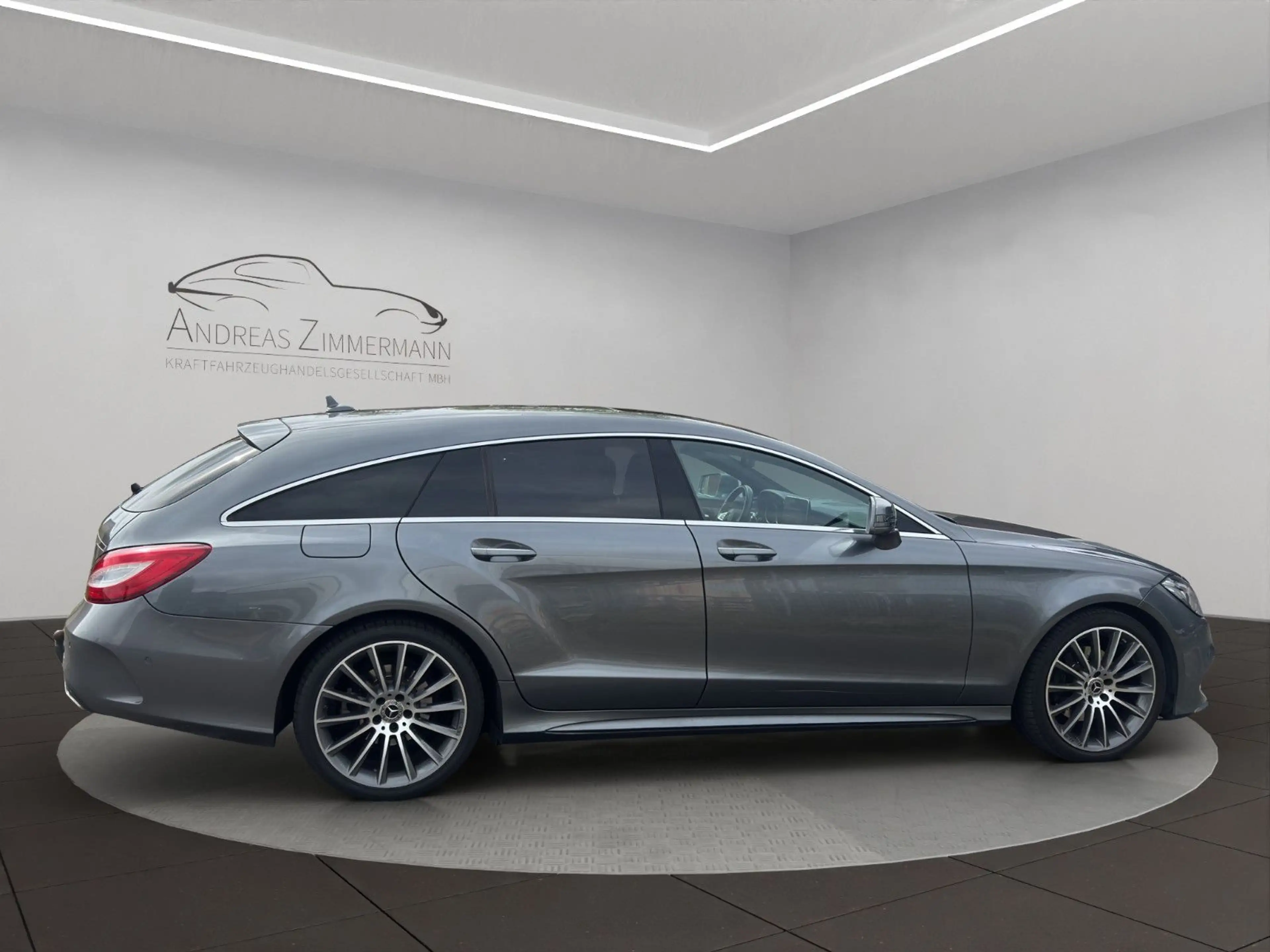 Mercedes-Benz CLS 220 AMG-LINE ULTRAVOLL — photo 4