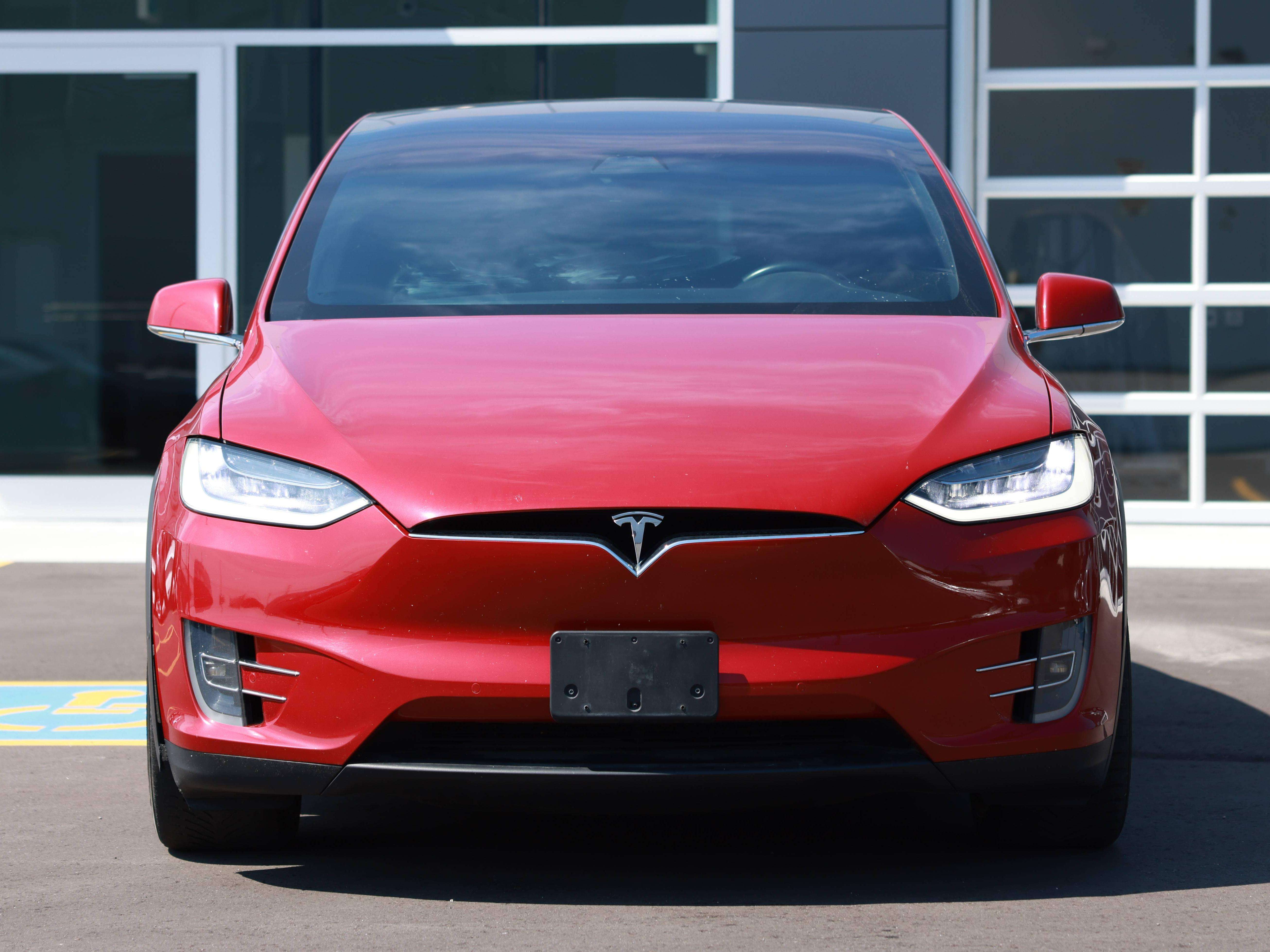 2017 Tesla Model X 75D — снимка 1