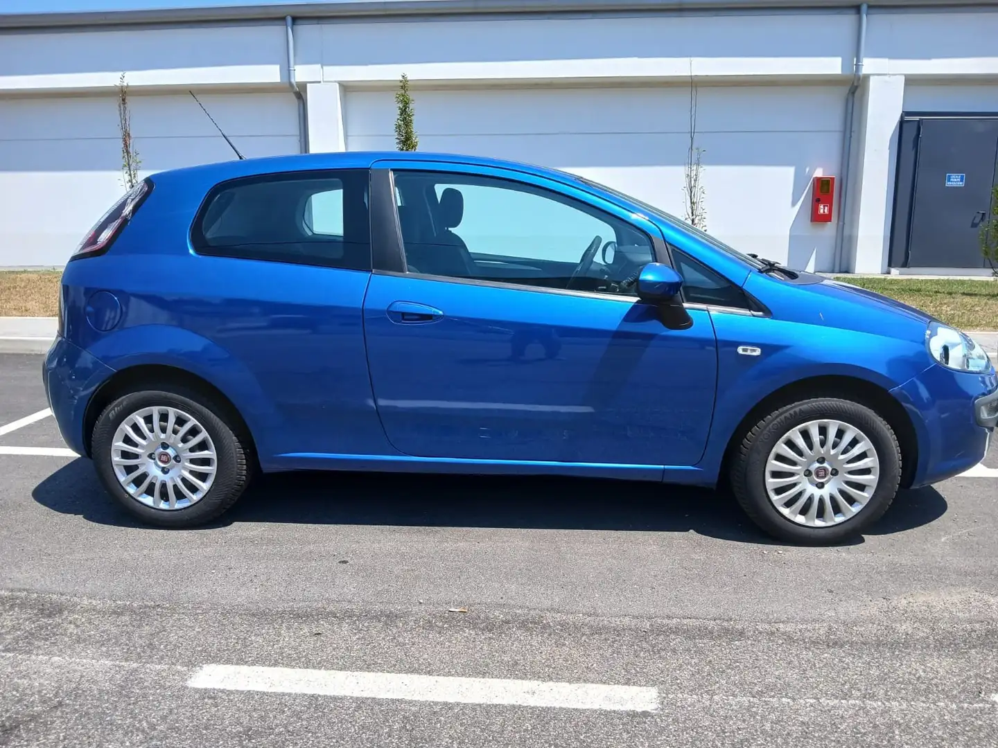 Fiat Punto Evo Grande Punto  Evo 3p 1.2  65cv Bleu - 2