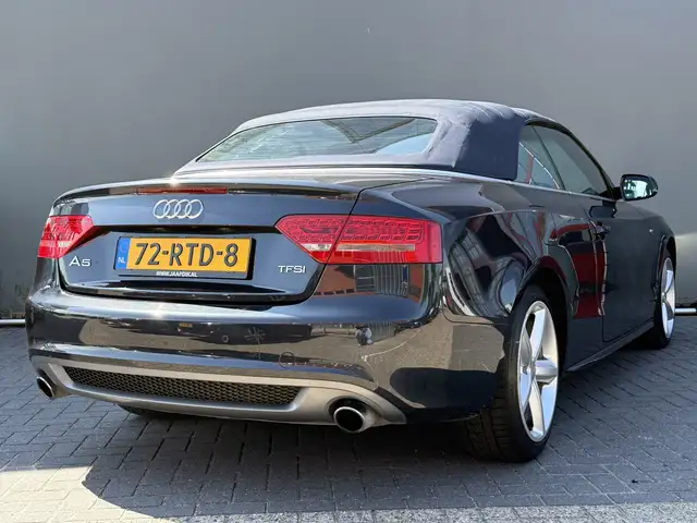 Audi A5 view 2