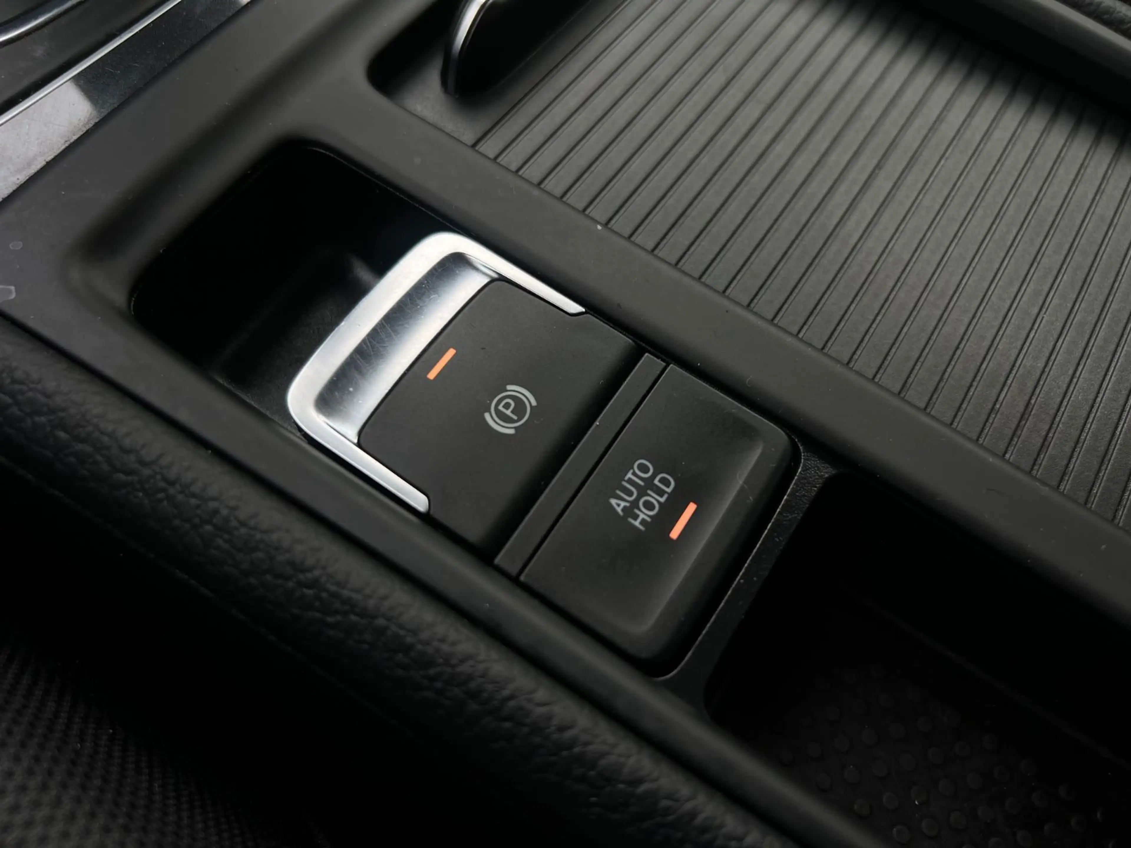 Volkswagen Golf VII Lim. Comfortline DSG*KLIMAAUT*TEMP*SHZ* — photo 11