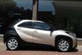 Toyota Aygo X 1.0 VVT-i MT Pulse Carplay Camera ACC 11.000km!! Grijs - thumbnail 2