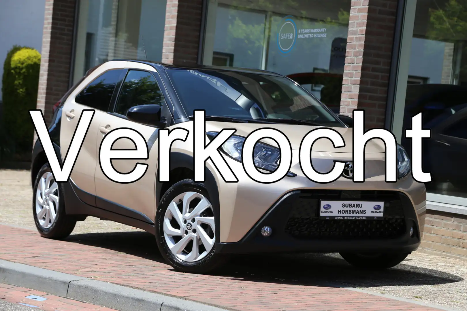 Toyota Aygo X 1.0 VVT-i MT Pulse Carplay Camera ACC 11.000km!! Grigio - 1