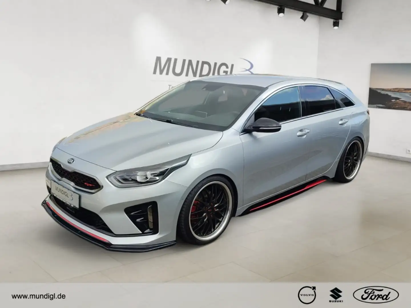 Kia ProCeed / pro_cee'd GT 1.6 T-GDI Navi Leder Digitales Cockpit Soundsys Silber - 1